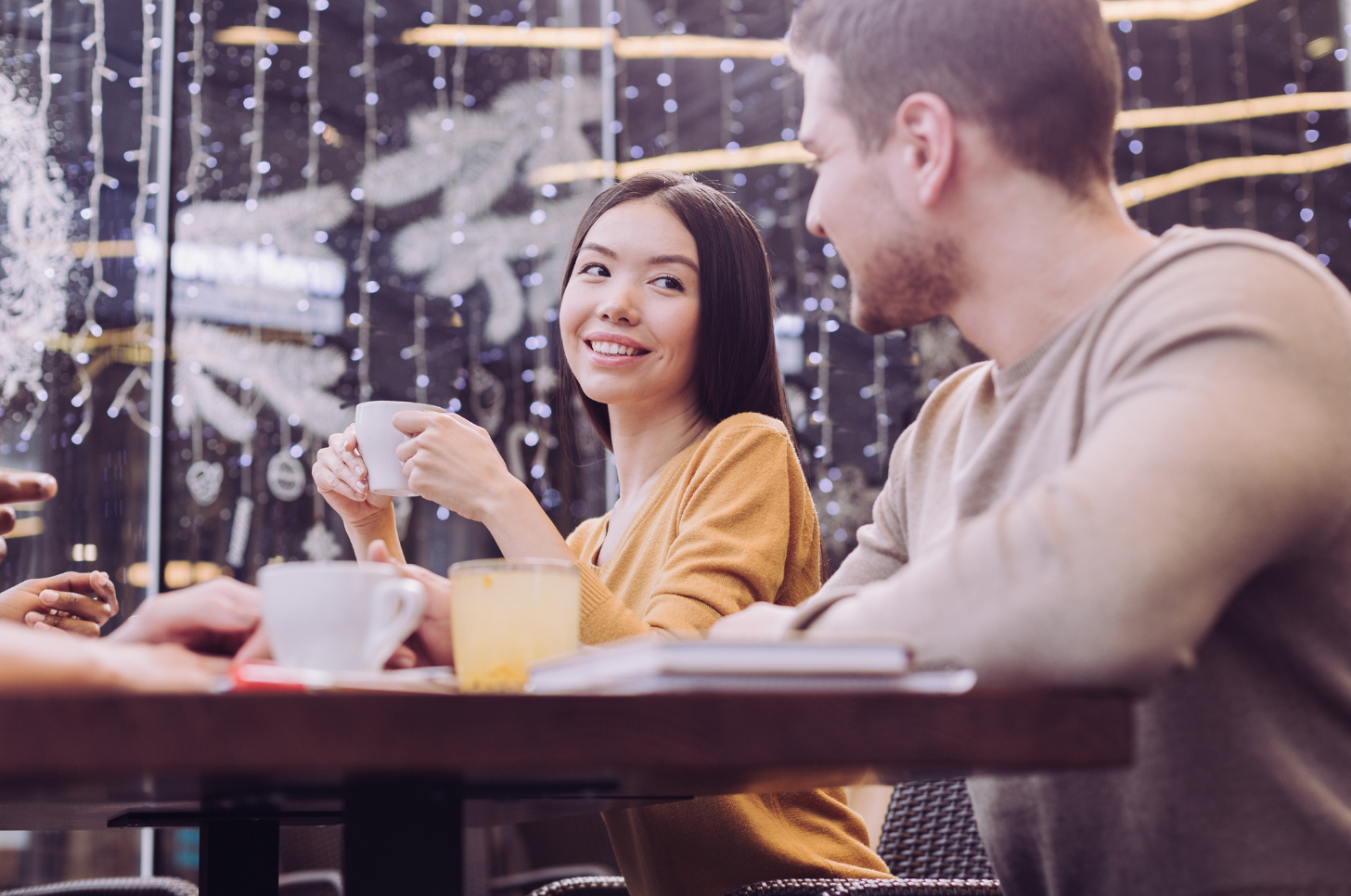 Descubre quién es la celebridad que te gusta: responde el cuestionario Prueba ¿Le gusto a la persona que me gusta? - wikiHow